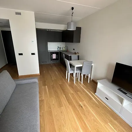 Lägenhet Uus Mai Taenava Korter *