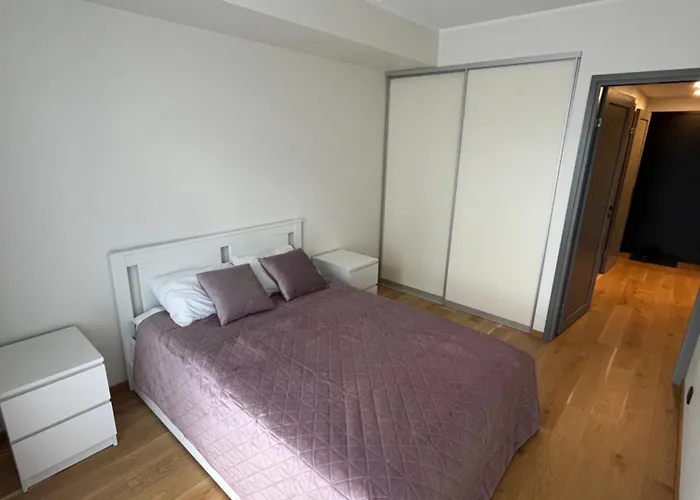 Apartment Uus Mai Taenava Korter Parnu